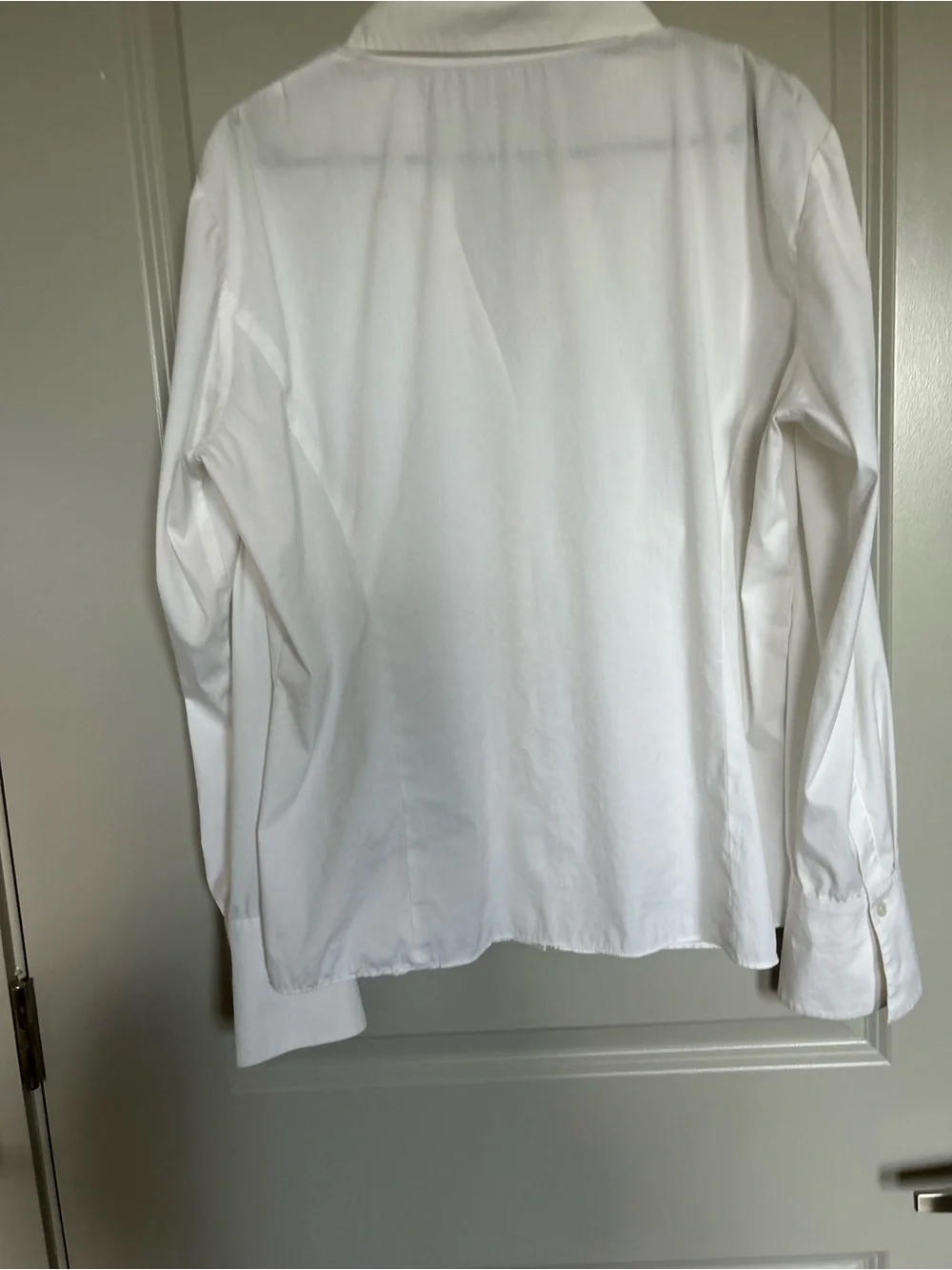 Lafayette 148 New York White V-Neck Collared Button-Front Blouse - Picture 7 of 15